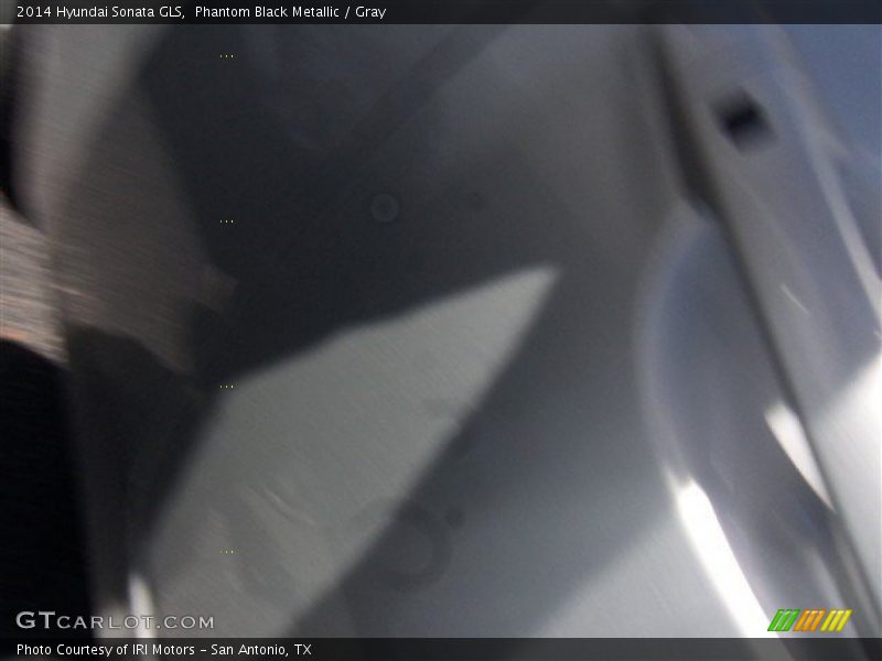 Phantom Black Metallic / Gray 2014 Hyundai Sonata GLS