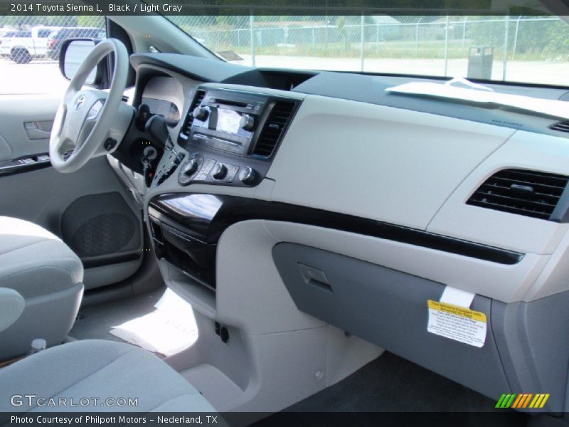 Black / Light Gray 2014 Toyota Sienna L