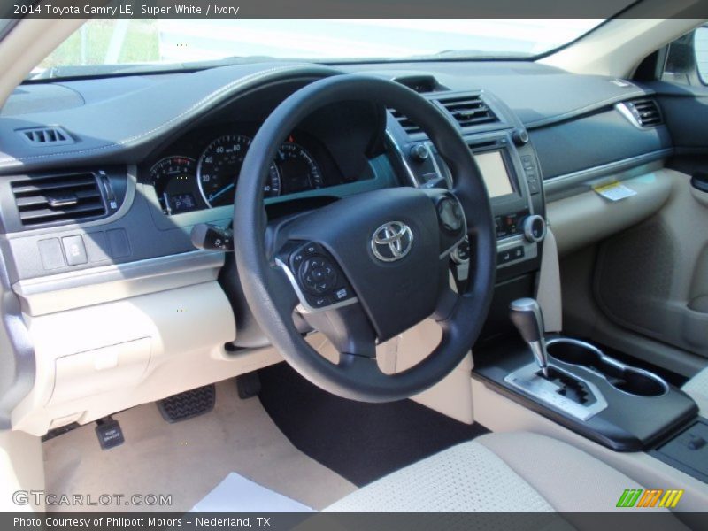 Super White / Ivory 2014 Toyota Camry LE