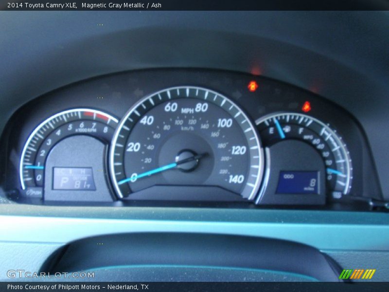 Magnetic Gray Metallic / Ash 2014 Toyota Camry XLE