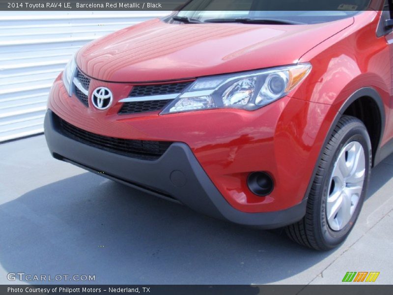 Barcelona Red Metallic / Black 2014 Toyota RAV4 LE