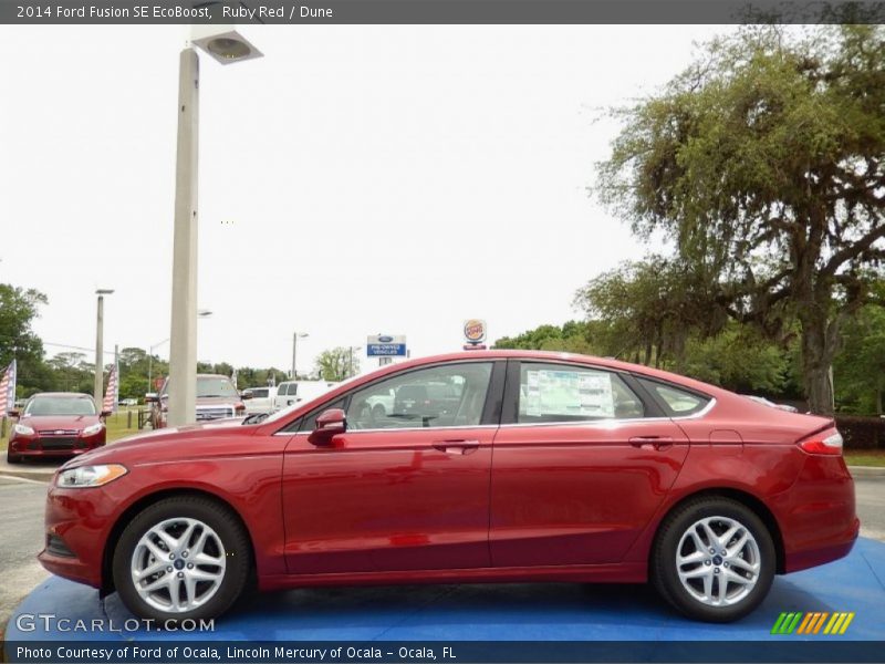 Ruby Red / Dune 2014 Ford Fusion SE EcoBoost