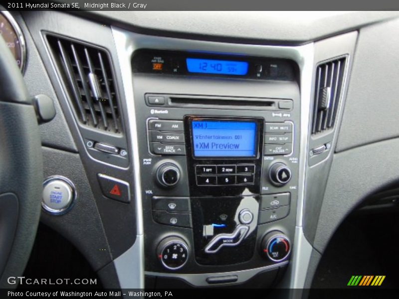 Midnight Black / Gray 2011 Hyundai Sonata SE