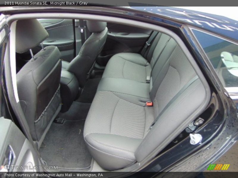Midnight Black / Gray 2011 Hyundai Sonata SE