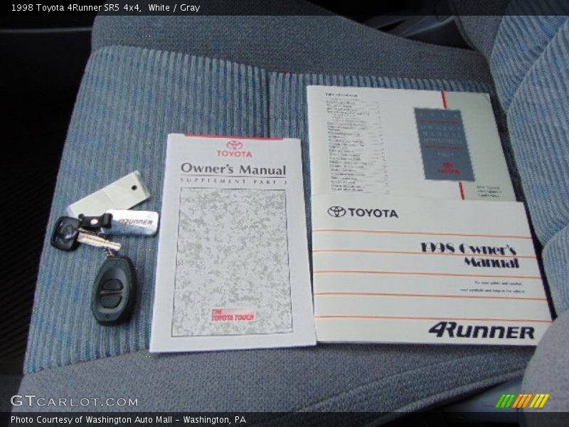 White / Gray 1998 Toyota 4Runner SR5 4x4