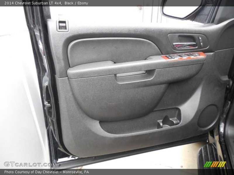 Black / Ebony 2014 Chevrolet Suburban LT 4x4