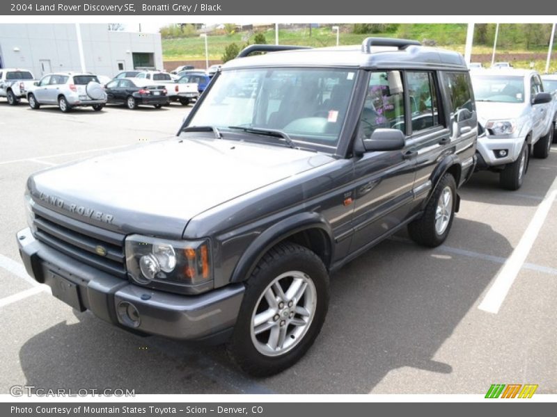 Bonatti Grey / Black 2004 Land Rover Discovery SE