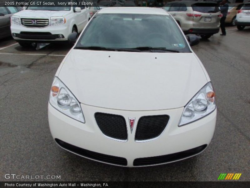 Ivory White / Ebony 2005 Pontiac G6 GT Sedan