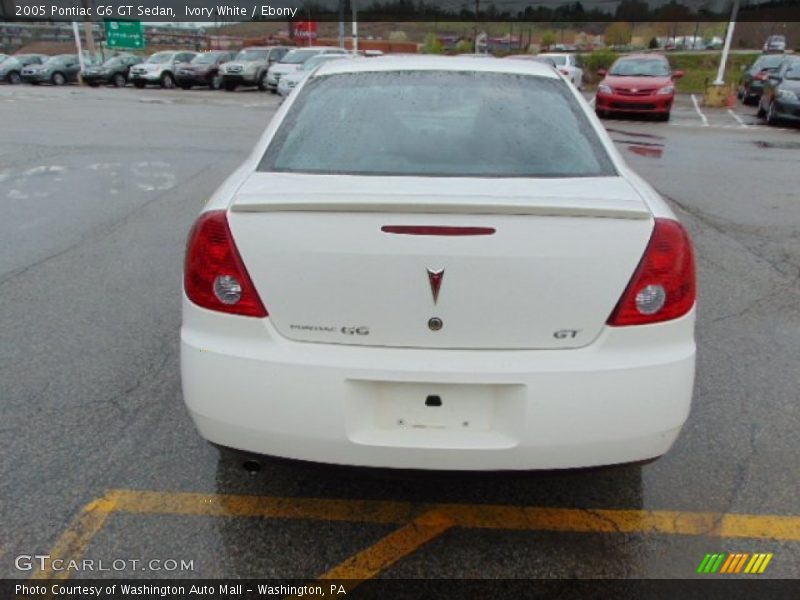 Ivory White / Ebony 2005 Pontiac G6 GT Sedan