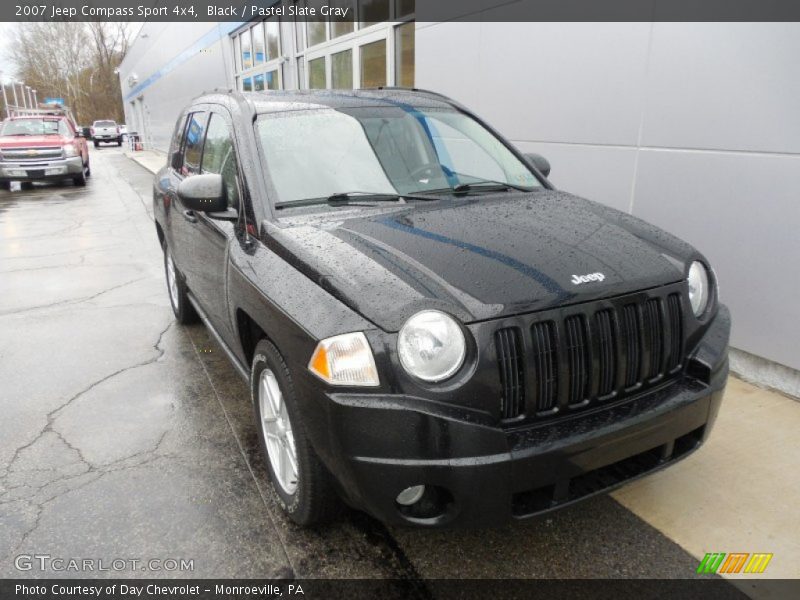 Black / Pastel Slate Gray 2007 Jeep Compass Sport 4x4