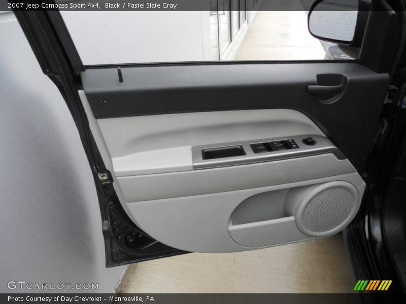 Black / Pastel Slate Gray 2007 Jeep Compass Sport 4x4