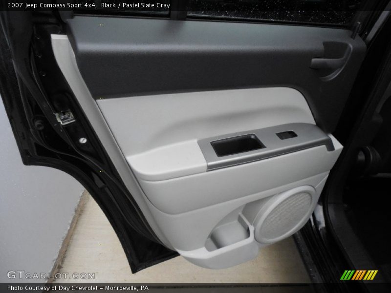 Black / Pastel Slate Gray 2007 Jeep Compass Sport 4x4