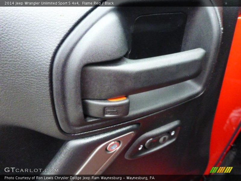 Flame Red / Black 2014 Jeep Wrangler Unlimited Sport S 4x4