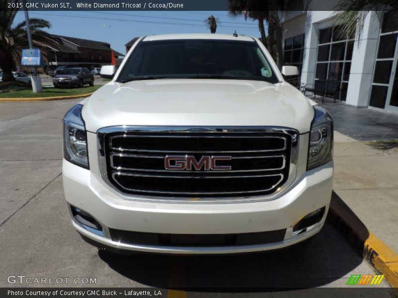 White Diamond Tricoat / Cocoa/Dune 2015 GMC Yukon SLT