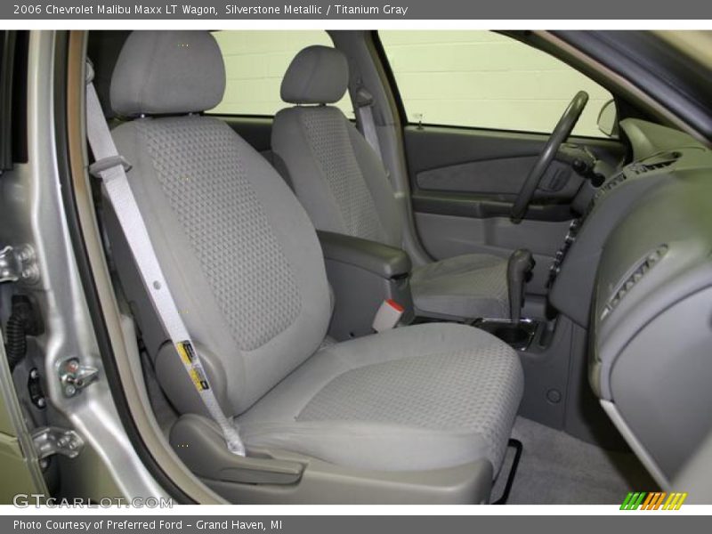  2006 Malibu Maxx LT Wagon Titanium Gray Interior