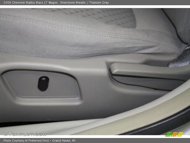 Silverstone Metallic / Titanium Gray 2006 Chevrolet Malibu Maxx LT Wagon