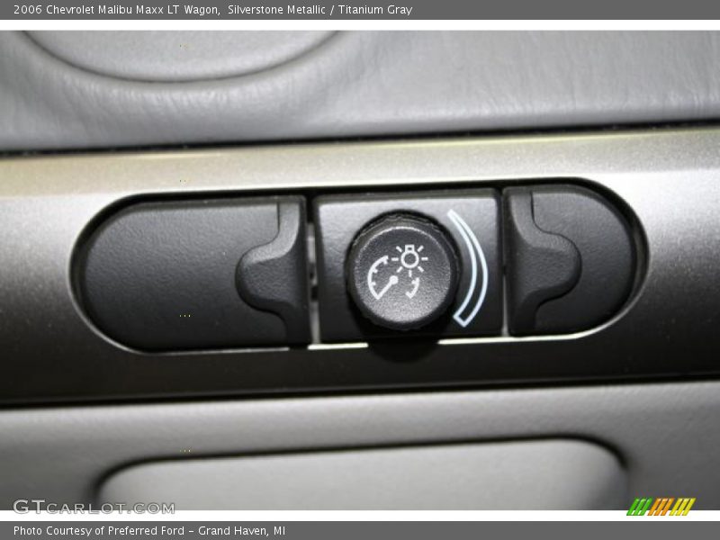 Silverstone Metallic / Titanium Gray 2006 Chevrolet Malibu Maxx LT Wagon