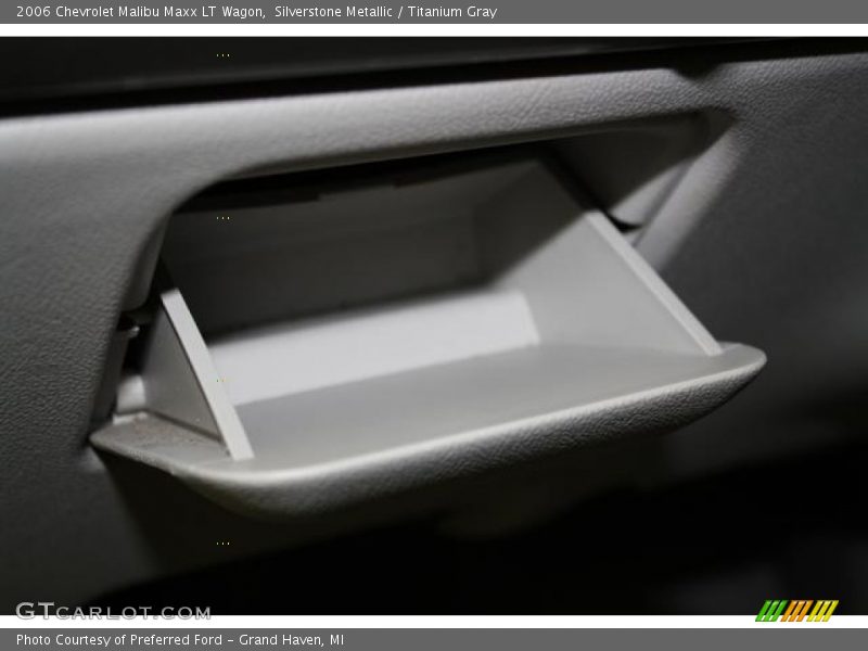 Silverstone Metallic / Titanium Gray 2006 Chevrolet Malibu Maxx LT Wagon