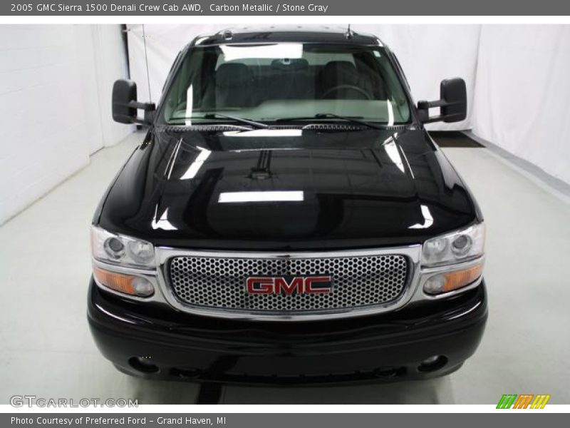 Carbon Metallic / Stone Gray 2005 GMC Sierra 1500 Denali Crew Cab AWD
