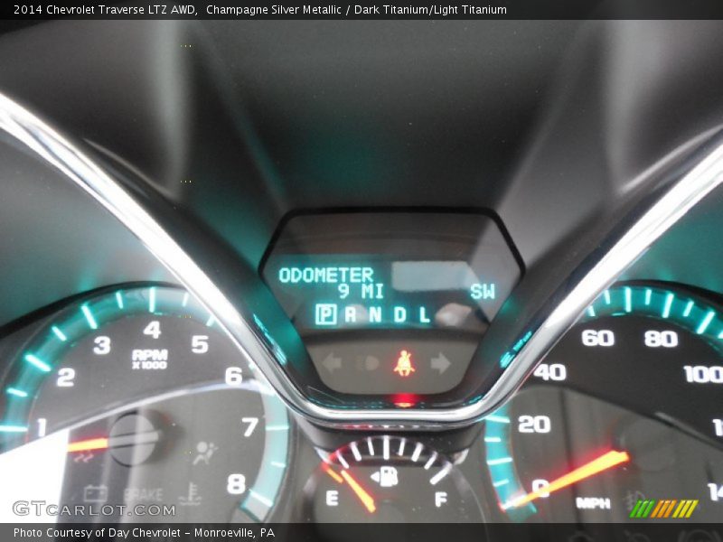 Champagne Silver Metallic / Dark Titanium/Light Titanium 2014 Chevrolet Traverse LTZ AWD