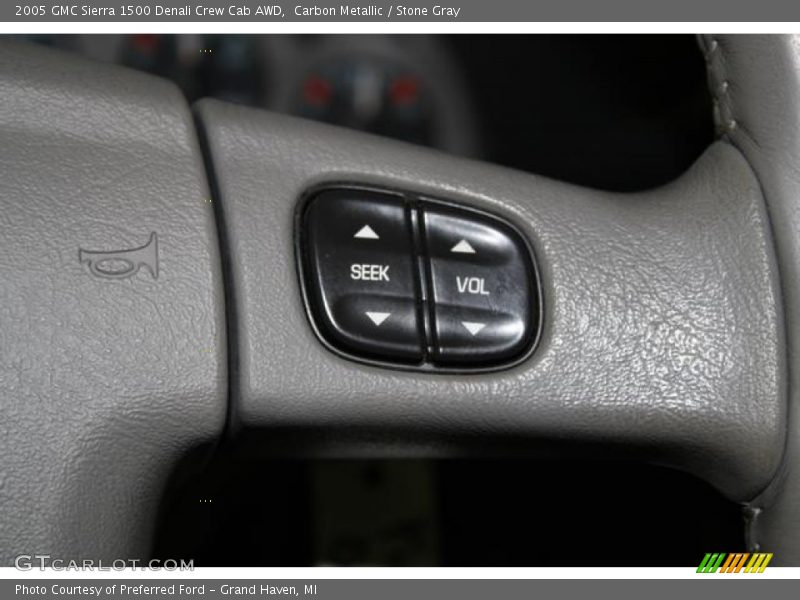 Carbon Metallic / Stone Gray 2005 GMC Sierra 1500 Denali Crew Cab AWD