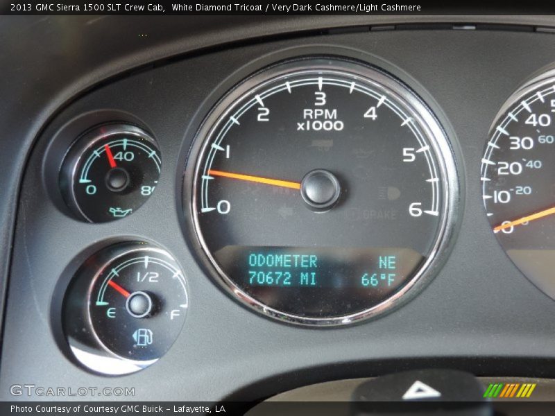 White Diamond Tricoat / Very Dark Cashmere/Light Cashmere 2013 GMC Sierra 1500 SLT Crew Cab