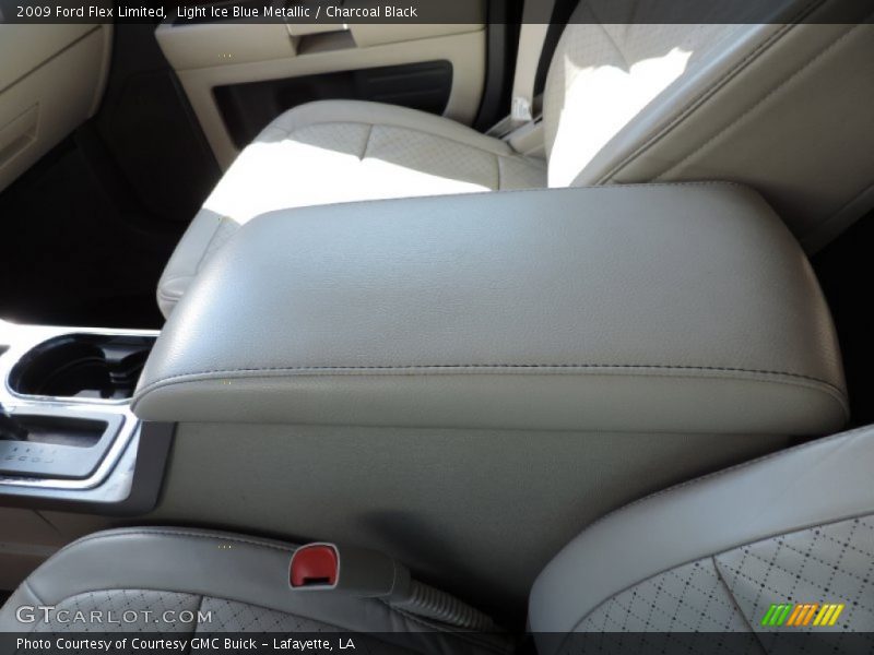 Light Ice Blue Metallic / Charcoal Black 2009 Ford Flex Limited