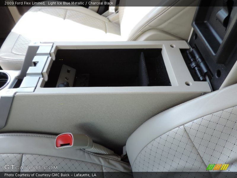 Light Ice Blue Metallic / Charcoal Black 2009 Ford Flex Limited