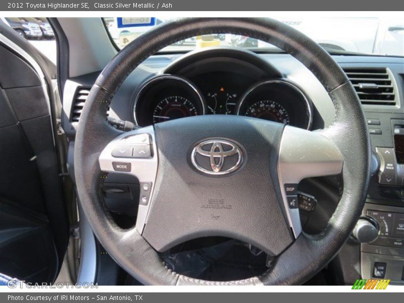 Classic Silver Metallic / Ash 2012 Toyota Highlander SE