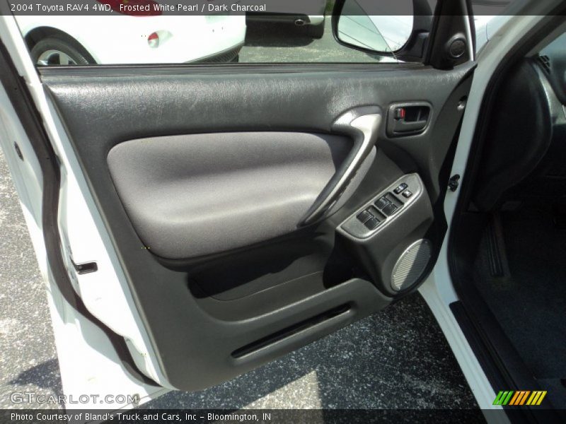 Frosted White Pearl / Dark Charcoal 2004 Toyota RAV4 4WD