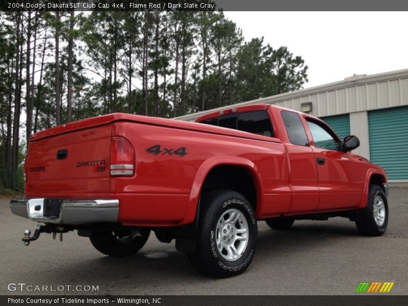 Flame Red / Dark Slate Gray 2004 Dodge Dakota SLT Club Cab 4x4
