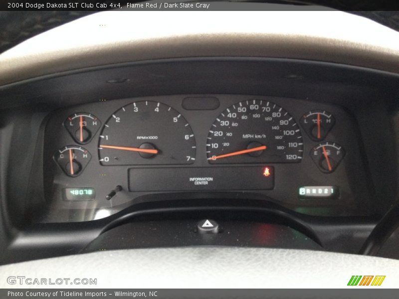 Flame Red / Dark Slate Gray 2004 Dodge Dakota SLT Club Cab 4x4