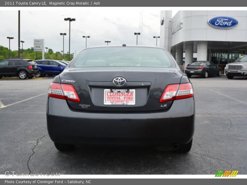 Magnetic Gray Metallic / Ash 2011 Toyota Camry LE