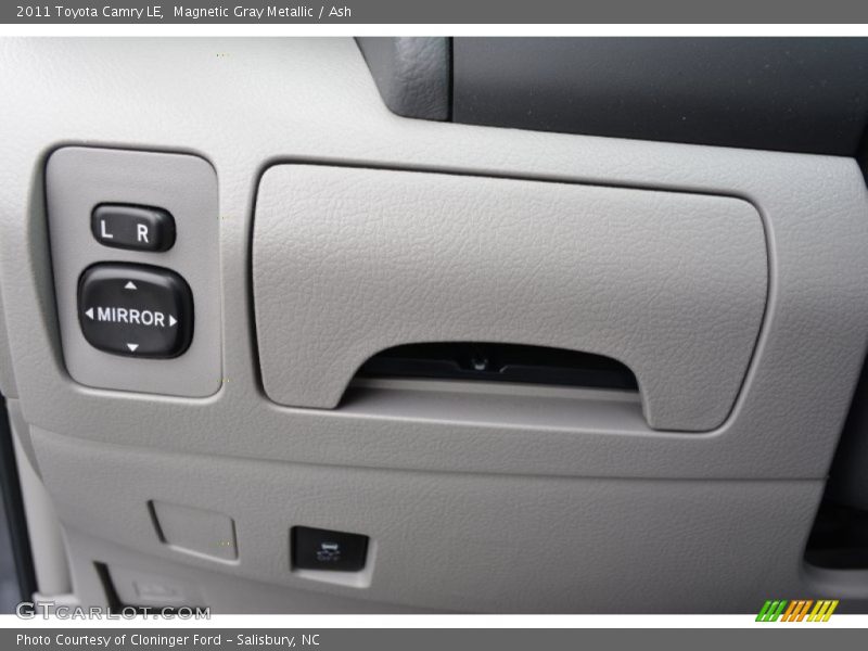 Magnetic Gray Metallic / Ash 2011 Toyota Camry LE