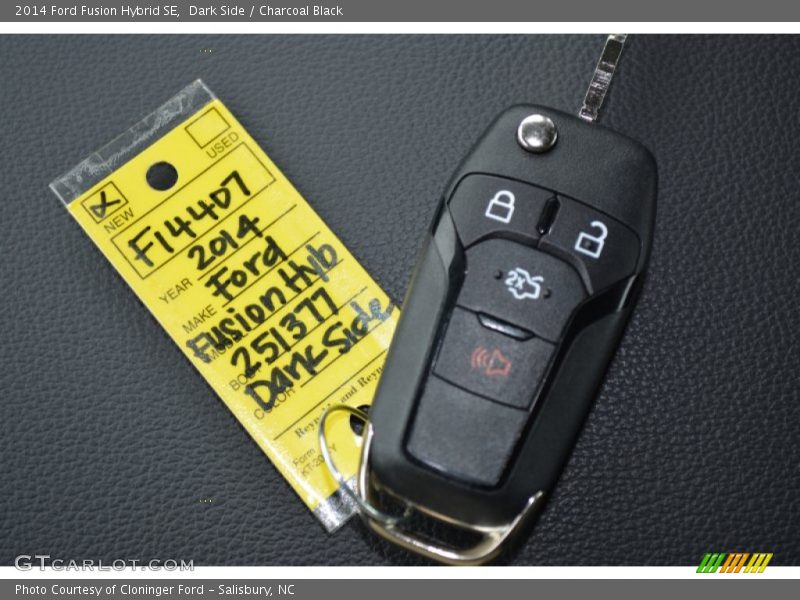 Dark Side / Charcoal Black 2014 Ford Fusion Hybrid SE