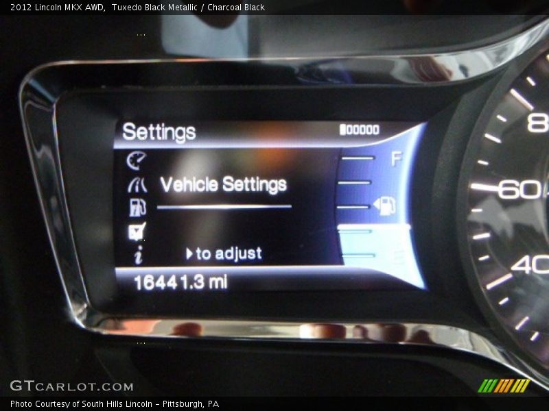 Tuxedo Black Metallic / Charcoal Black 2012 Lincoln MKX AWD