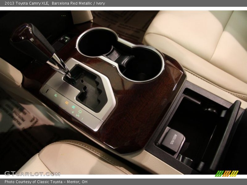 Barcelona Red Metallic / Ivory 2013 Toyota Camry XLE