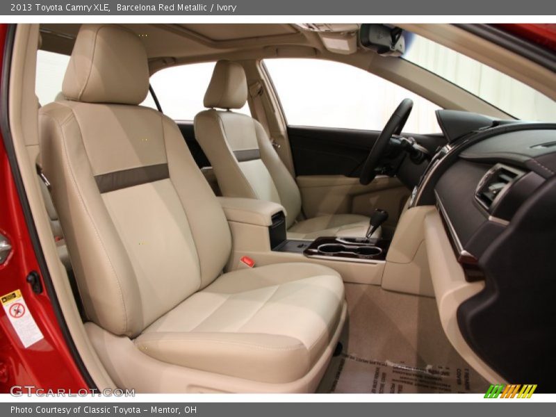 Barcelona Red Metallic / Ivory 2013 Toyota Camry XLE