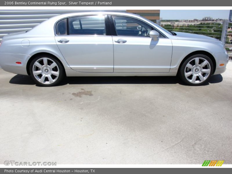 Silver Tempest / Portland 2006 Bentley Continental Flying Spur