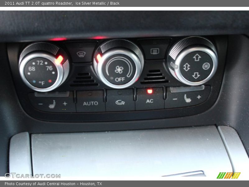 Controls of 2011 TT 2.0T quattro Roadster