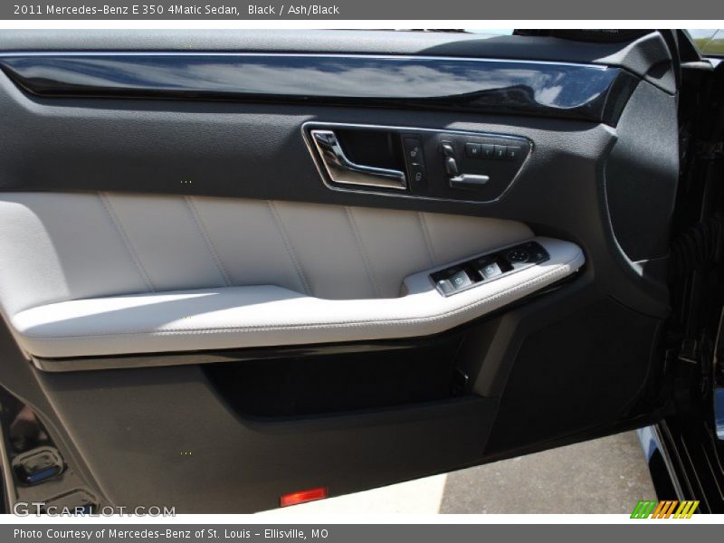 Black / Ash/Black 2011 Mercedes-Benz E 350 4Matic Sedan