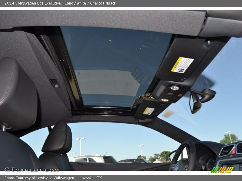 Candy White / Charcoal/Black 2014 Volkswagen Eos Executive