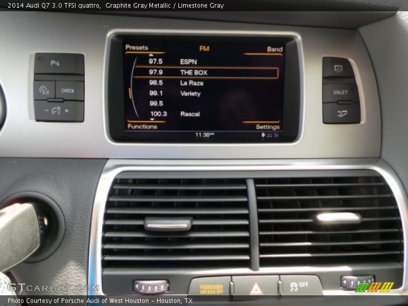 Graphite Gray Metallic / Limestone Gray 2014 Audi Q7 3.0 TFSI quattro