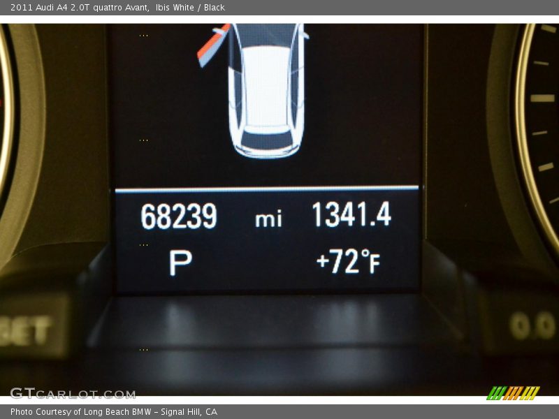 Ibis White / Black 2011 Audi A4 2.0T quattro Avant