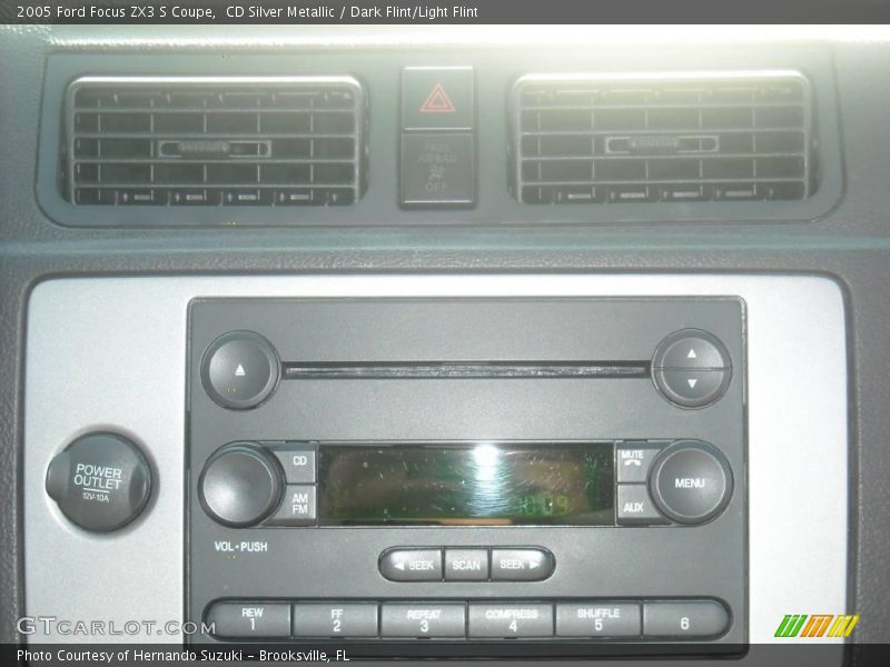 CD Silver Metallic / Dark Flint/Light Flint 2005 Ford Focus ZX3 S Coupe