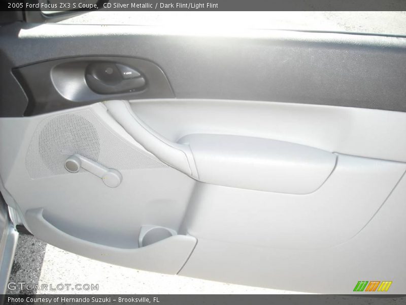CD Silver Metallic / Dark Flint/Light Flint 2005 Ford Focus ZX3 S Coupe