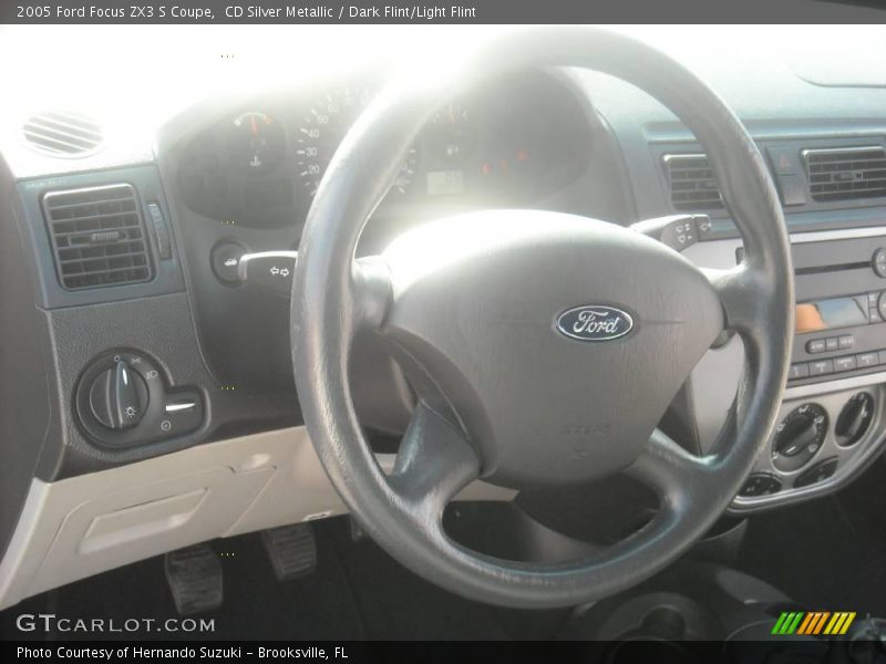 CD Silver Metallic / Dark Flint/Light Flint 2005 Ford Focus ZX3 S Coupe