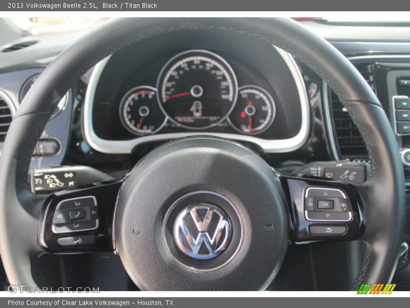Black / Titan Black 2013 Volkswagen Beetle 2.5L