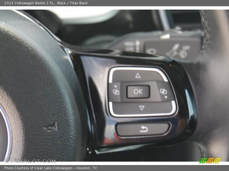 Black / Titan Black 2013 Volkswagen Beetle 2.5L