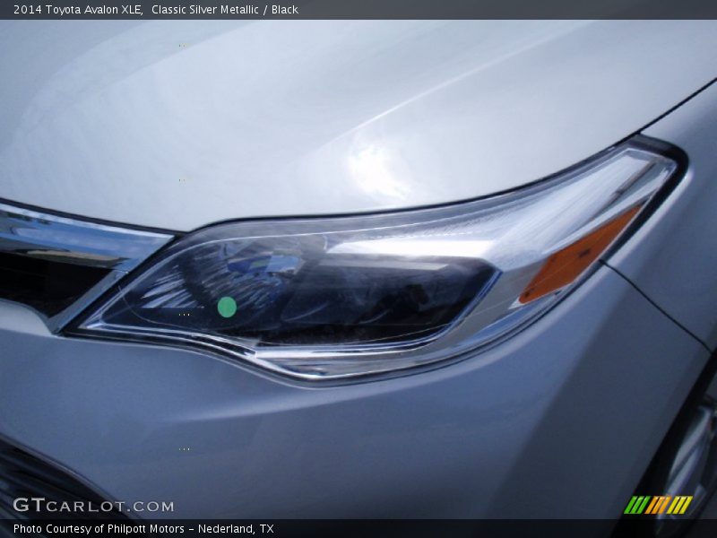 Classic Silver Metallic / Black 2014 Toyota Avalon XLE
